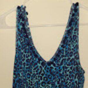 Women's Lily Pulitzer Romper, Size Large, Two-tone Blue Print